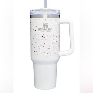 Stanley 40 oz tumbler
